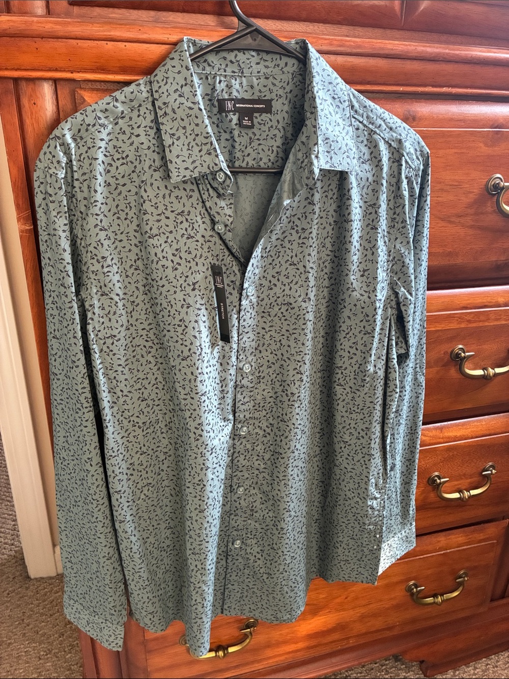 INC International Concepts Sage Green Micro Leaf Print Button-Up Shirt